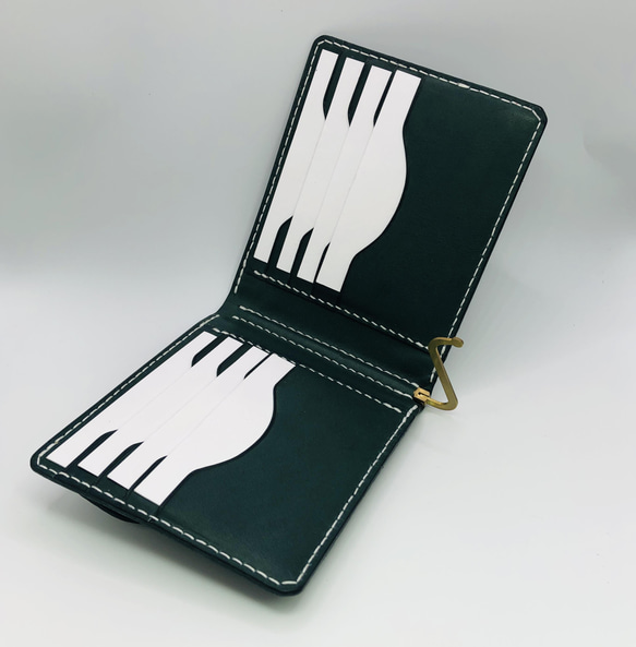 マネークリップ　財布　コインケース付き　イタリアンレザー　革色、糸色オーダー可能　カード8枚収納可能　オーダー 6枚目の画像