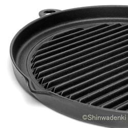 岩鑄 南部鐵器 烤盤 24.5cm 附木柄 IH對應 日本製 第8張的照片