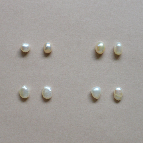 再販4 残1 Creema限定】個性的なバロック淡水パールの一粒ピアス  