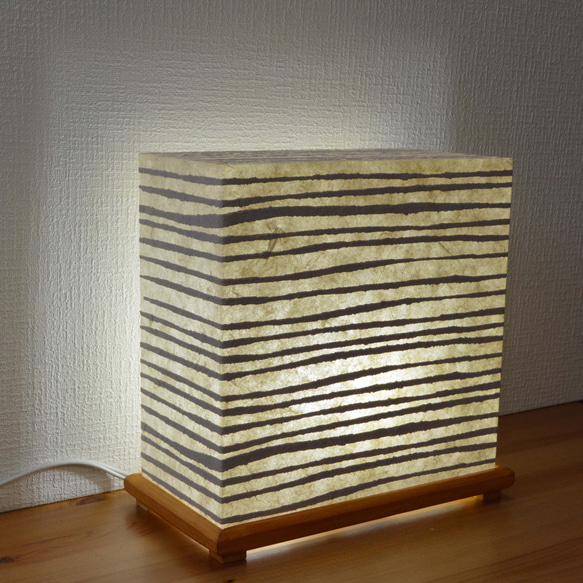 フロアライト檜　薄茶 LED 3枚目の画像