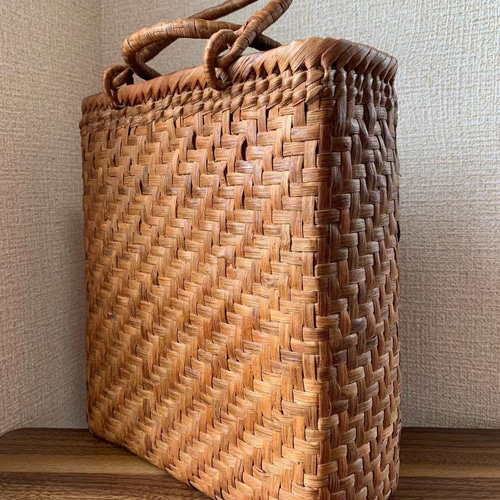 山葡萄 山葡萄かごバッグ 手作り 山葡萄籠バッグ 網代編み 縦長