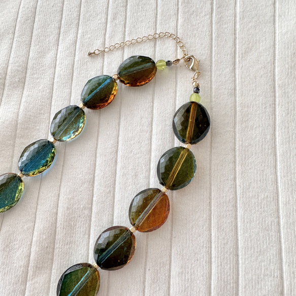 再販2025【Necklace Green forest】森林色のネックレス 夏　特集掲載 7枚目の画像