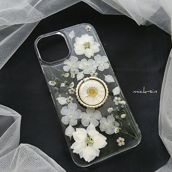 押し花iPhoneケース ホワイトカラーのお花がいっぱいの押し花iphoneケース/押し花