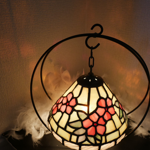 送料無料* ✴︎:.｡日日草のかわいいステンドグラスランプ 10インチ