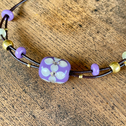 蜻蛉玉　紫　連続花　ネックレス 2枚目の画像