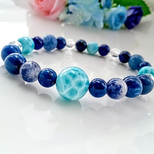 極上無着色天然カイヤナイト 12ミリカイアナイト高級品