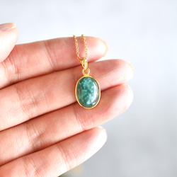 人気再入荷！【1点もの・選べる】希少石　フックサイト　（グリーンマイカ）　カボション　サージカルステンレスネックレス 11枚目の画像