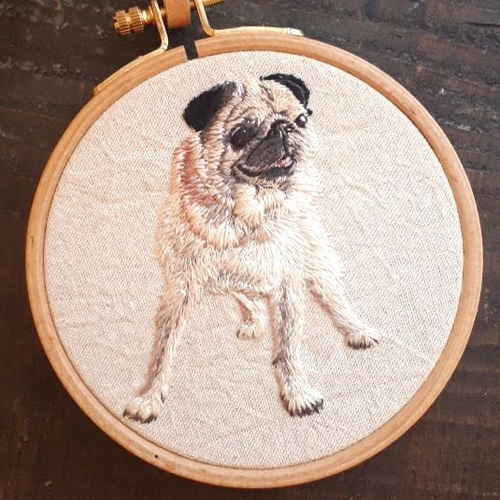 手刺繍【10cm刺繍枠飾り・お顔刺繍】お部屋にうちの子刺繍 おもちゃ 