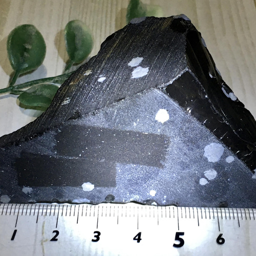 雪花石 ✿*:・スノーフレーク オブシディアン 黒曜石 ラフストーン