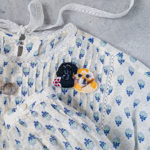 受注生産】ビーズ刺繍のうちの子ブローチ ブローチ kana-buhi