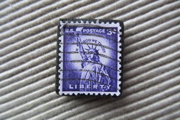 アップサイクル　アメリカ切手ブローチ6933 1枚目の画像