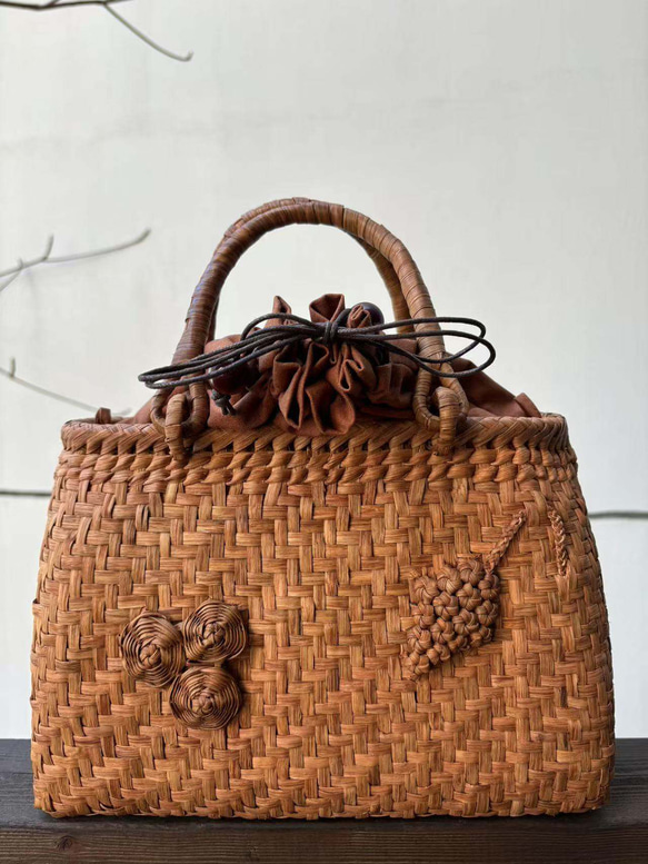 格安販売中 山葡萄 オリジナルデザイン 網代編み、花編み かごバッグ 手作り 弁当箱・水筒