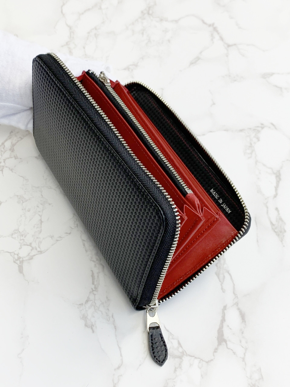日本製　イタリアンレザー　上質　牛革　ロングウォレット財布　ラウンドファスナー