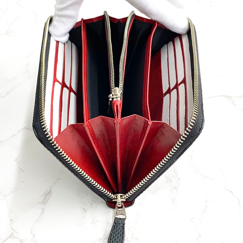 日本製 耐摩擦性エンボスレザー 上質 牛革 ロングウォレット ラウンド