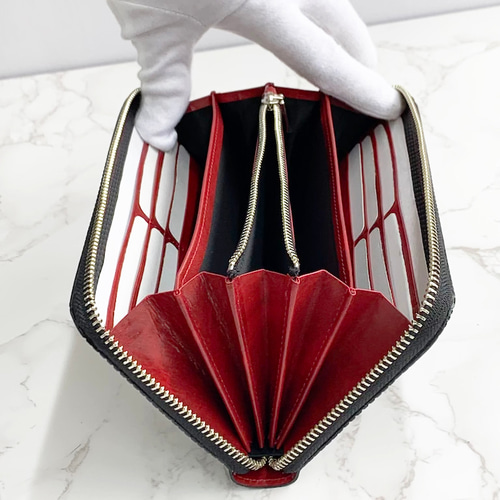 日本製 耐摩擦性エンボスレザー 上質 牛革 ロングウォレット ラウンド