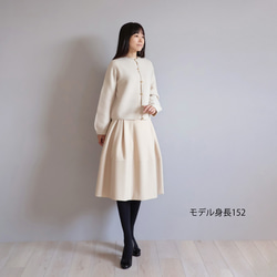 【輕鬆搭配的輪廓】捲領泡泡袖開襟衫【深藍】 第3張的照片
