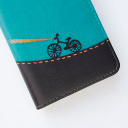 夜をゆく自転車　手帳型スマホケース  ベルトなし ✶ 星 夜空 ブルー SE3 SE2 iPhone15 ✶ 3枚目の画像