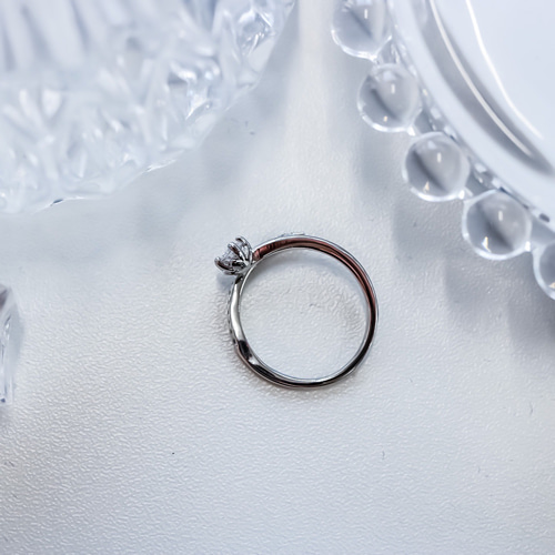 MR259】華奢なCzダイヤモンド ツイスト フォークリング／指輪 シンプル