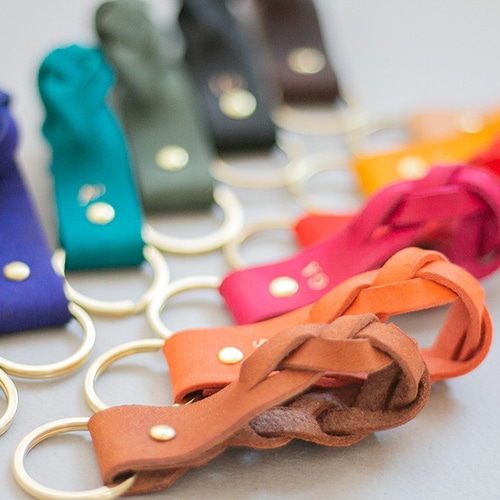 刻印無料 ］編み込みキーホルダー｜-vivido- キーリング icchi leather