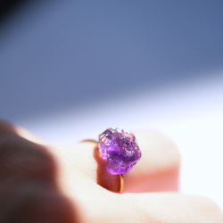 紫水晶 (Amethyst) 礦物寶石 14kgf/銀 925 戒指 戒指 [可用石頭 / 可用金屬配件] 天然石材 第8張的照片
