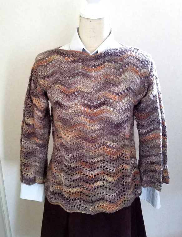 ウール100%　手編みセーター 1枚目の画像
