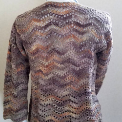 ウール100%　手編みセーター 2枚目の画像