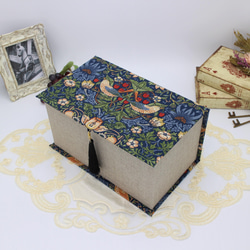 受注制作】カルトナージュ♪ マグネット蓋つきマルチ収納ボックス