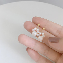 母の日『猫の足』韓国風 真珠淡水パール リボン ピアス 人工 ダイヤモンド ジルコン 誕生石 ダイヤ ピアス  春の福袋 3枚目の画像