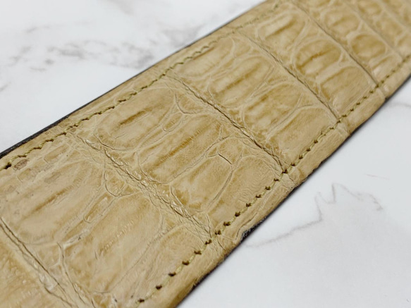 日本製　カイマン　ワニ革　３５㎜巾　上質　ベルト　エキゾチックレザー 4枚目の画像