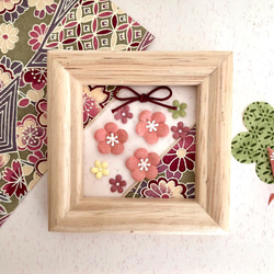 お正月飾り　可愛い和紙と梅の花のミニフレーム 1枚目の画像
