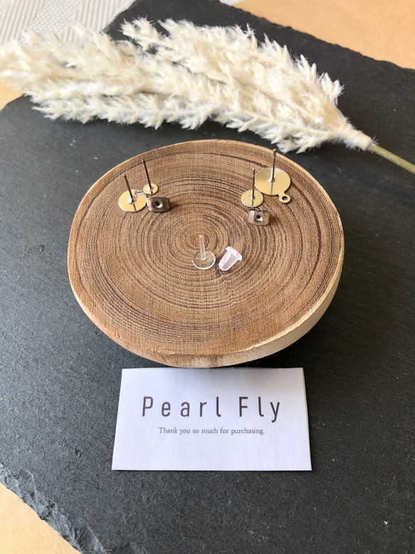 ブラック×フロッキー＊サージカルステンレスピアス　樹脂/チタン/k14gf/イヤリング/黒 7枚目の画像