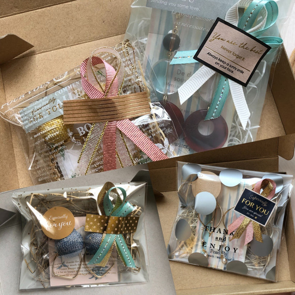 ブラック×フロッキー＊サージカルステンレスピアス　樹脂/チタン/k14gf/イヤリング/黒 9枚目の画像