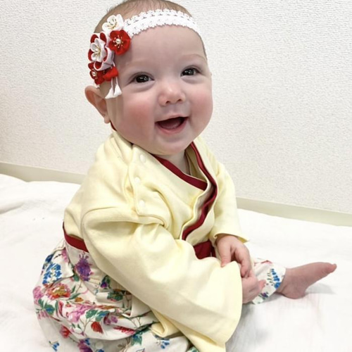 つまみ細工 髪飾り ベビーヘアバンド 紅白 お宮参り お食い初め 初節句