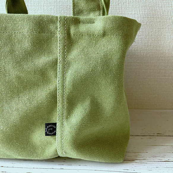 〔受注生産〕ヴィンテージ帆布の仕切りミニトートバッグ(ウグイス) 4枚目の画像