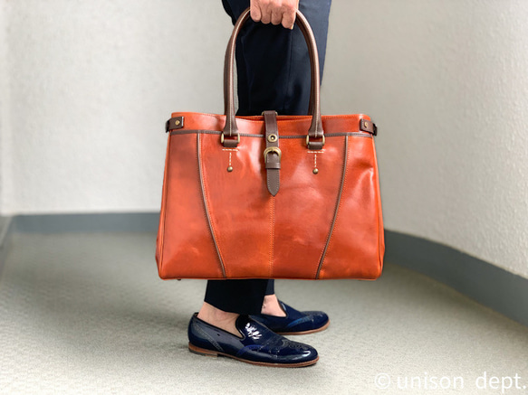 イタリアンレザーの素晴らしいエイジング　フラップが外せる２wayデザイン フラップトートバッグ UNISON DEPT パイピング