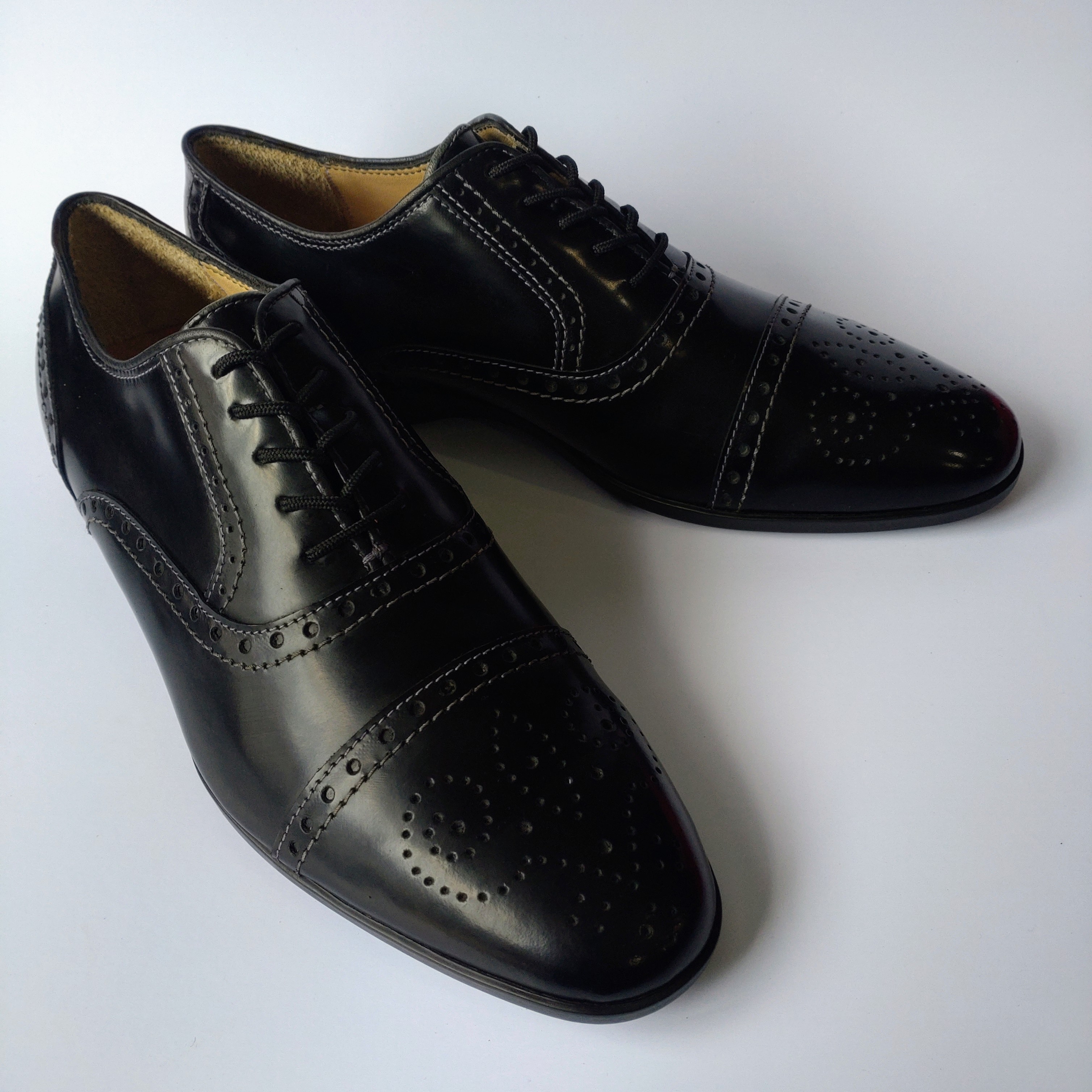 [ラグジュアリーレザー]★セミブローグ★[完全受注生産モデル] 熟練職人が選んだ上級レザー仕様☆セミオーダー可☆