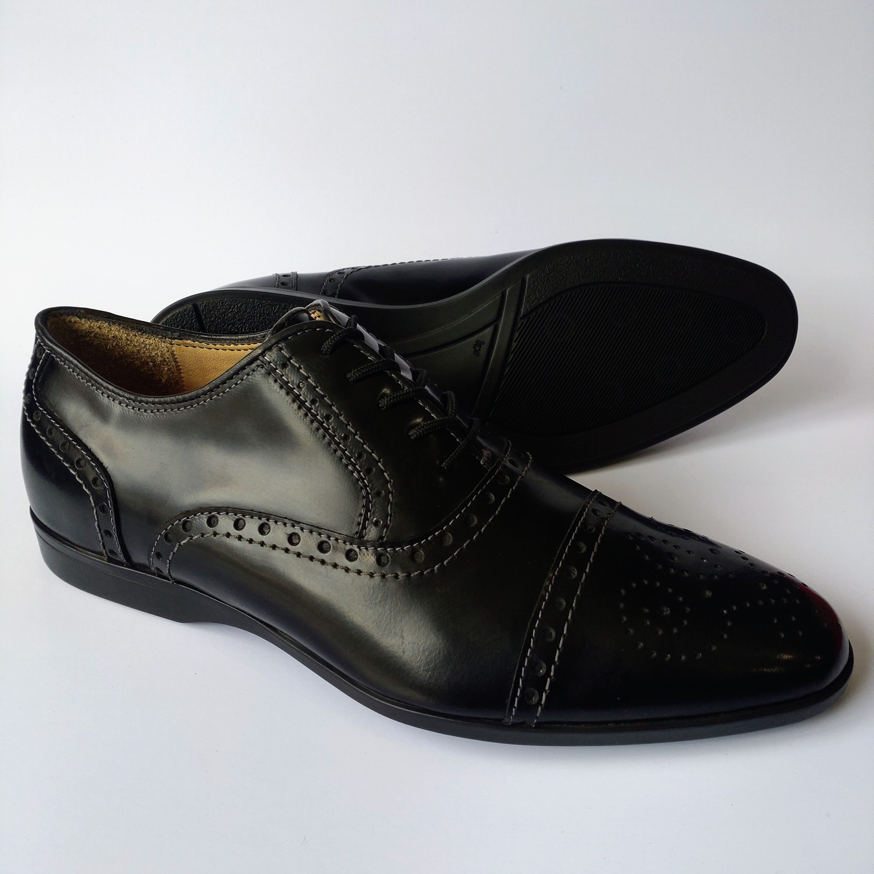 [ラグジュアリーレザー]★セミブローグ★[完全受注生産モデル] 熟練職人が選んだ上級レザー仕様☆セミオーダー可☆