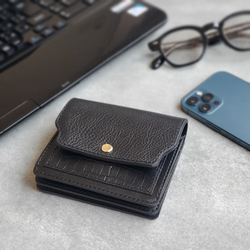 ブラックレザー　コンパクトウォレット 財布 二つ折り財布 小銭入れ 本革 コンパクトウォレット メンズ