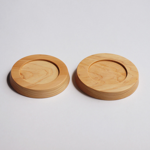 木製コースター 2枚セット ヒノキ材18 丸型 4枚目の画像