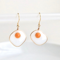 オーダーページ❀即購入❌コメント必須❀くま目玉焼きトーストピアスorイヤリング 2947061f237bb699b4950c44aa0e5f