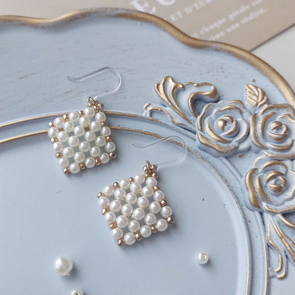 贅沢パールチェックピアス パール 白 ピアス イヤリング デイリー 