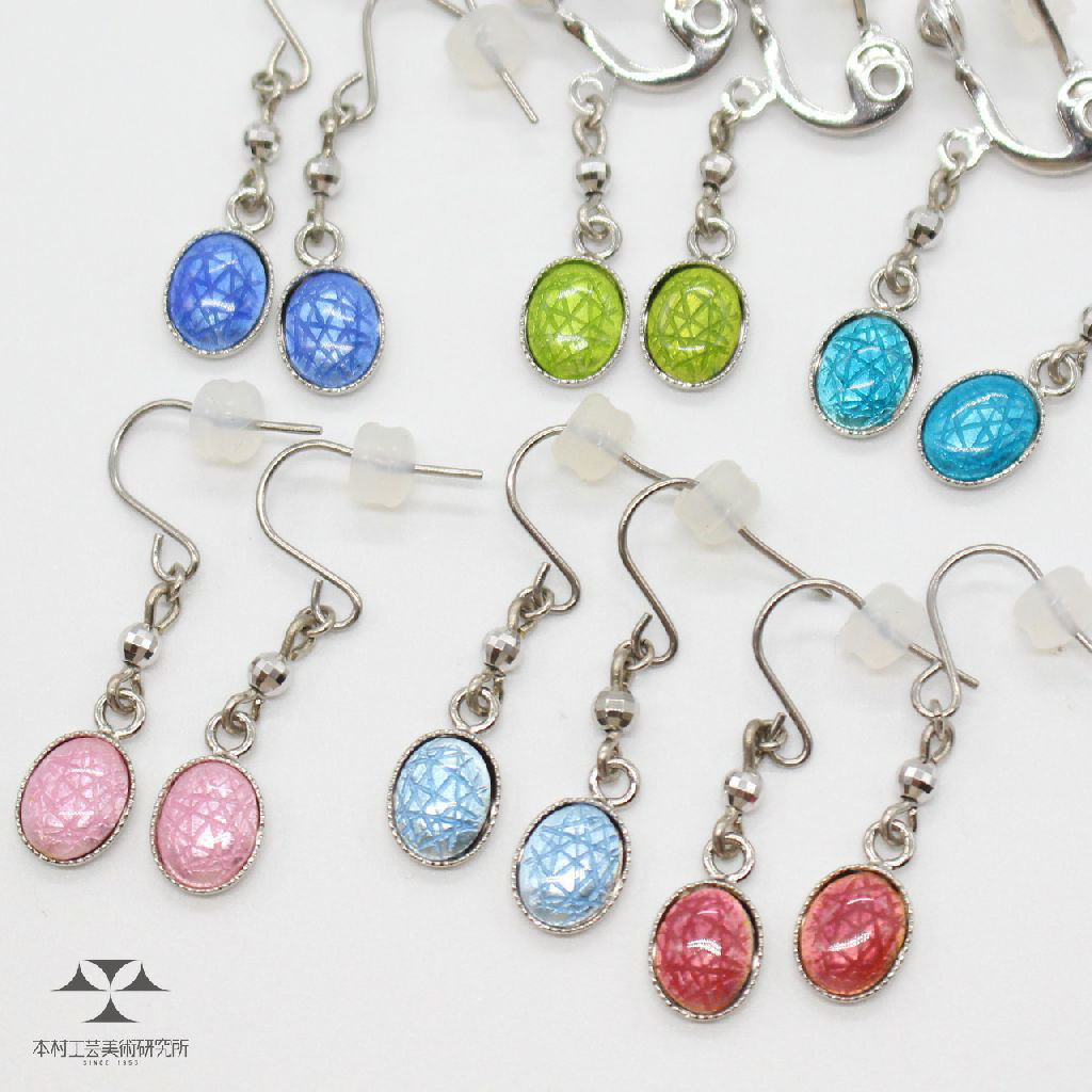 大人気！小粒の純銀七宝ピアス・イヤリング（ロジウムカラー）