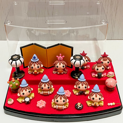 ケース入り 2段アーチお雛様 樹脂粘土 ☆ ミニチュア 桃の節句 ケース入り 2段アーチお雛様 樹脂粘土 ☆ ミニチュア 桃の節句