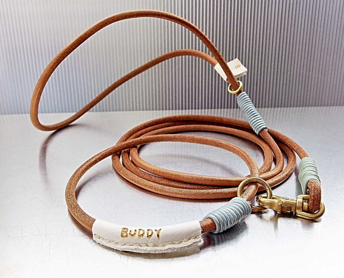 本革丸ひものチョーカーとリードのセット　お電話番号とお名前入り