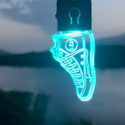 7色に光る LED アクリル キーホルダー シューズデザイン ハンドメイド アクキー チャーム 6枚目の画像