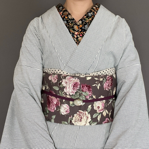 薔薇柄半幅帯　カッコイイ半幅帯　リバーシブル　☆新品☆ 長尺 クラシカルな薔薇柄リバーシブル半幅帯 和装小物（帯・半襟） 花鹿