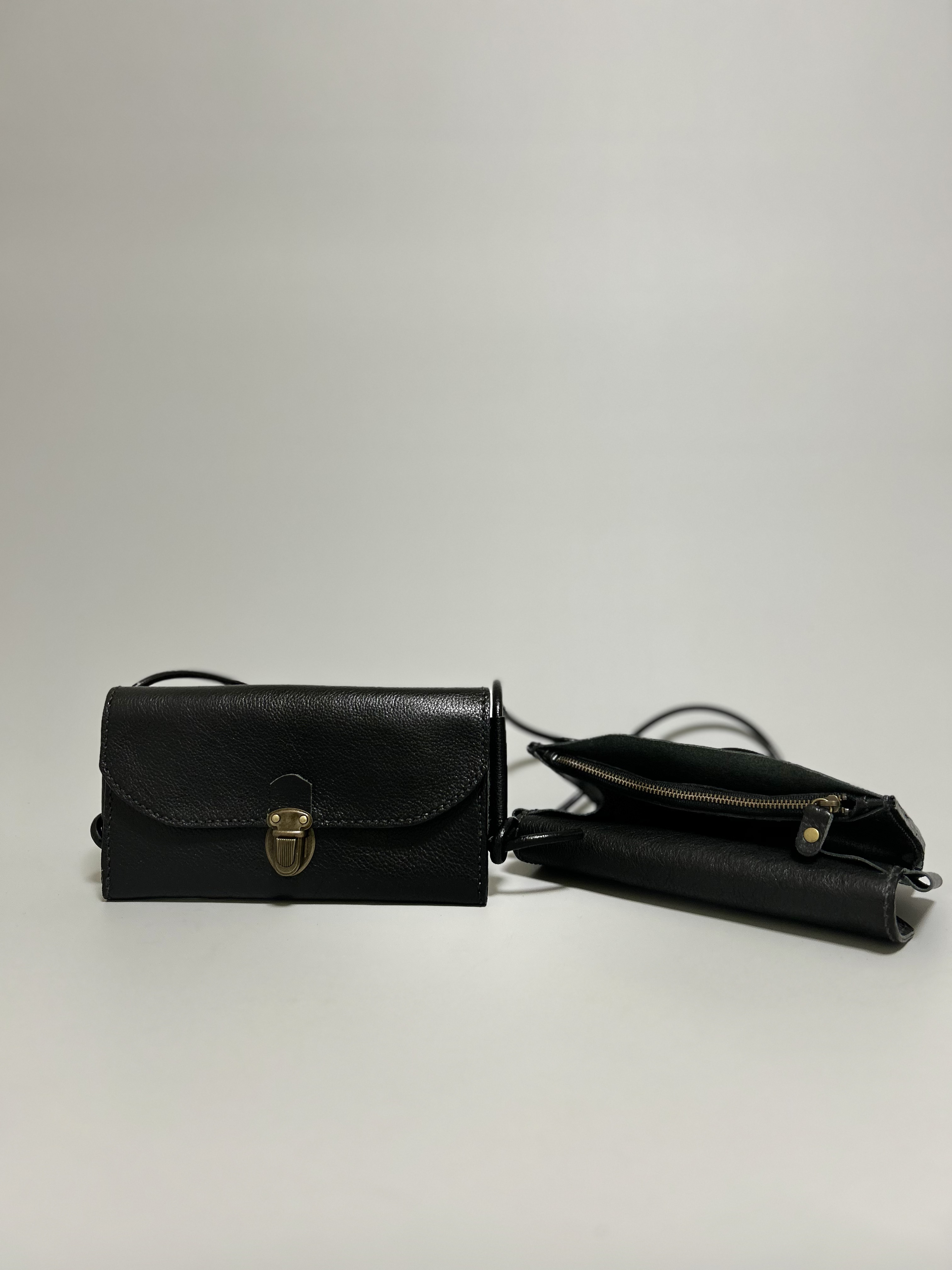 再販　姫路レザー長財布ポシェット◆黒　スマホポシェット　スマホショルダー　ショルダーバック　クリスマス 9,120円