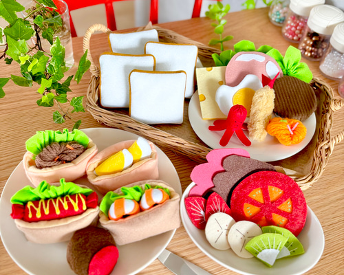 うちの子天才っ⭐︎作ってあそぼう♪フェルトのサンドイッチ&ホット
