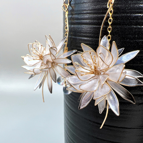 月下美人 -無彩(黒銀）- （フック）p1118 ピアス（フック・チェーン