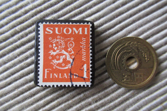 アップサイクル　フィンランド切手ブローチ7012 3枚目の画像